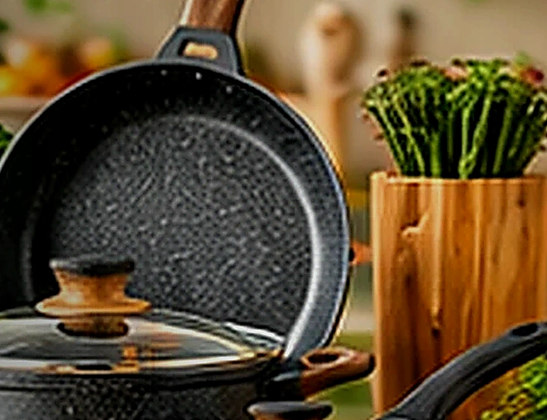 DN Store cookware collection